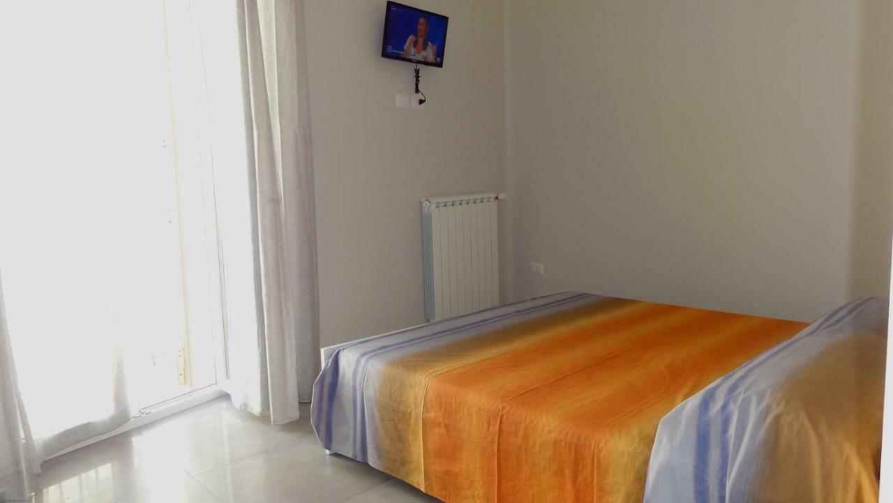 Casa Vacanze La Scalinata Bisceglie Luaran gambar
